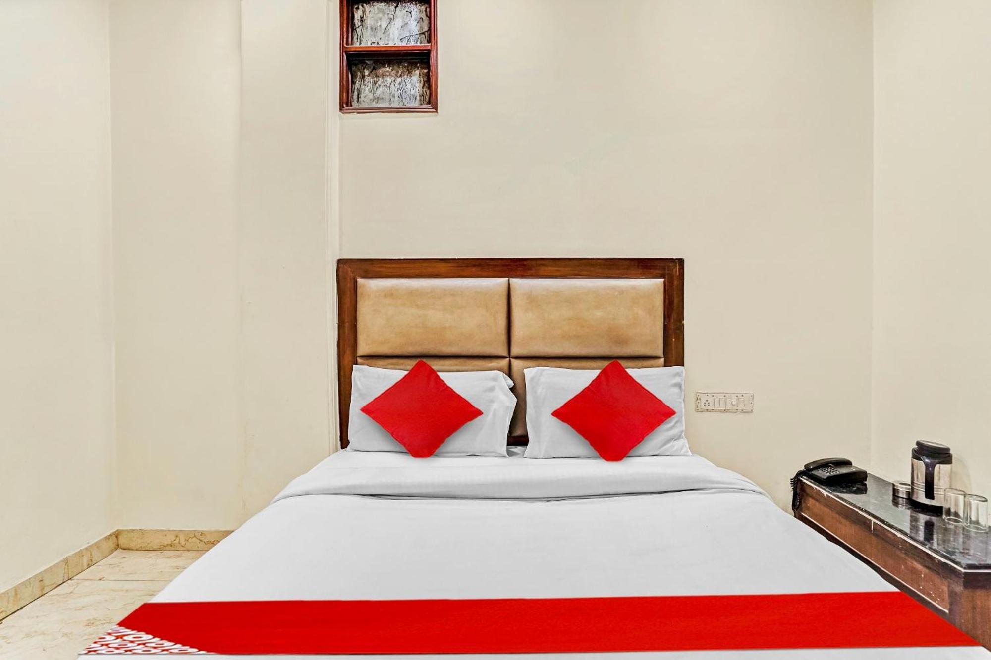 Hotel O Delhi Empire Neu-Delhi Exterior foto